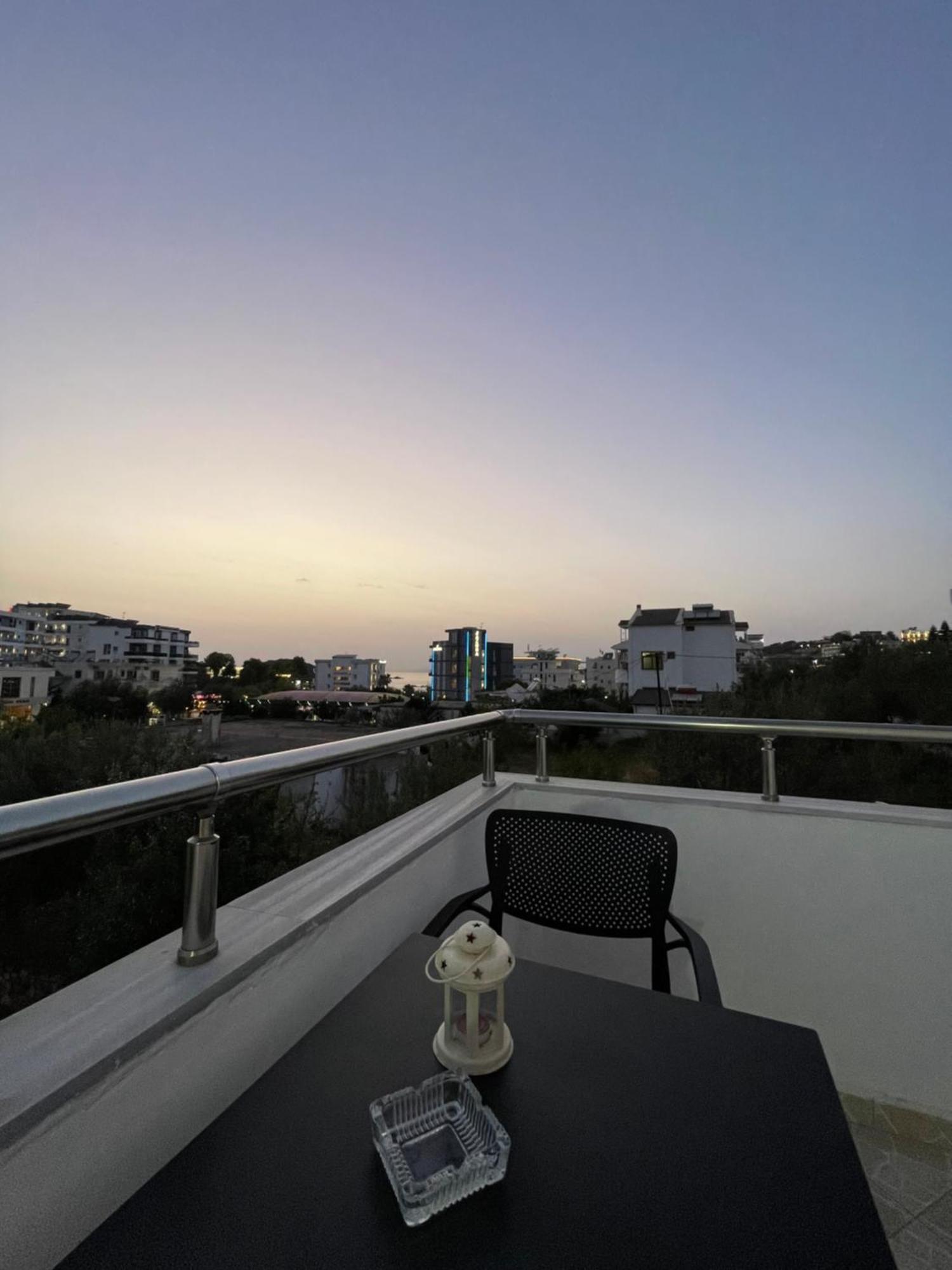 Guesthouse Dollomaja Ksamil Esterno foto