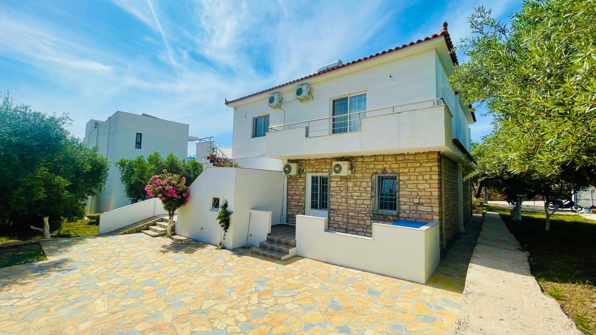 Guesthouse Dollomaja Ksamil Esterno foto